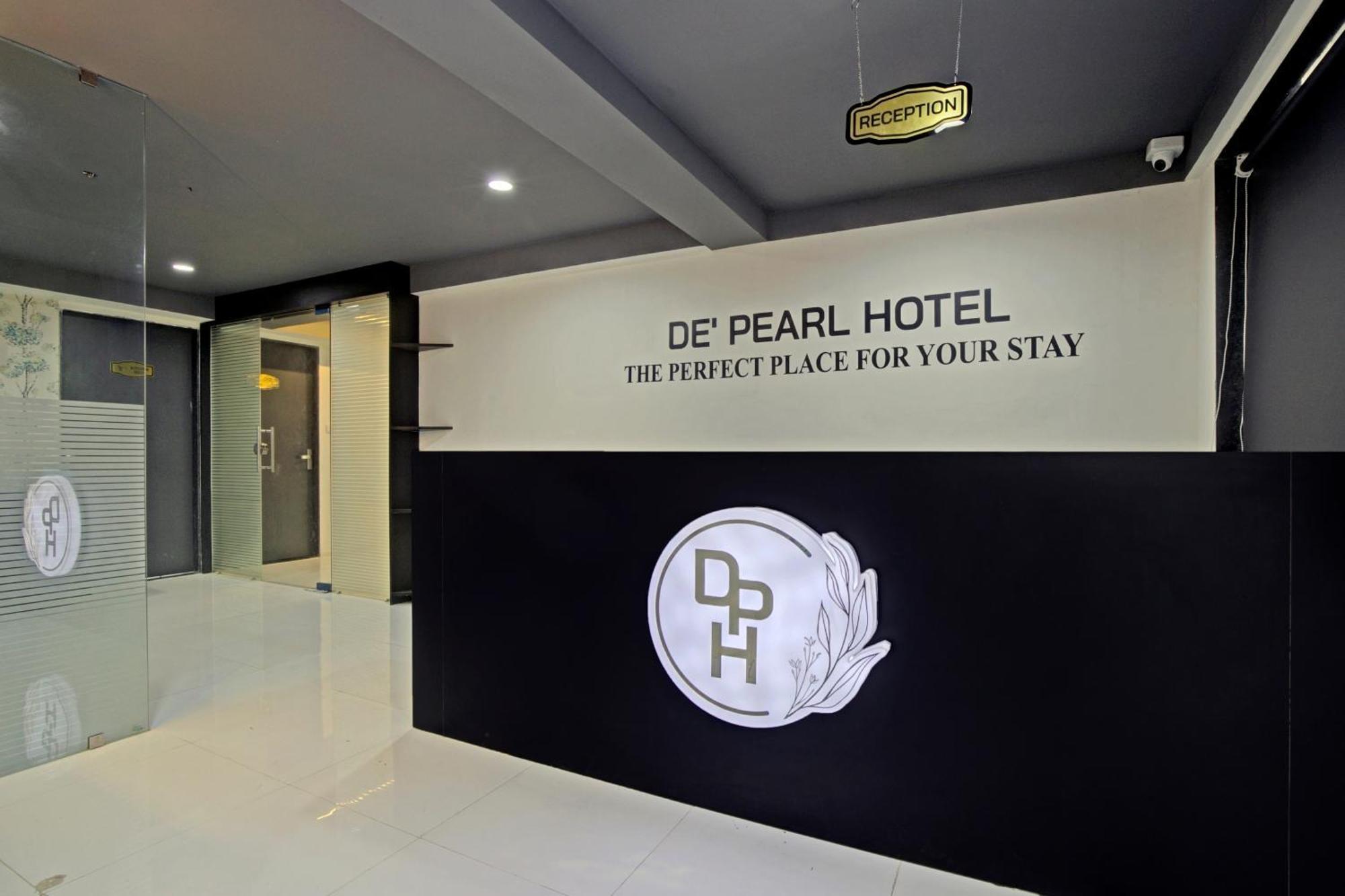 Collection O De'Pearl Hotel スーラト エクステリア 写真